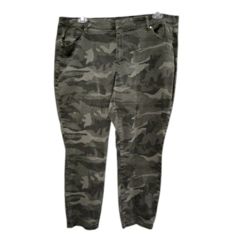 D. Jeans Stretchy Camo Pants Size 22W